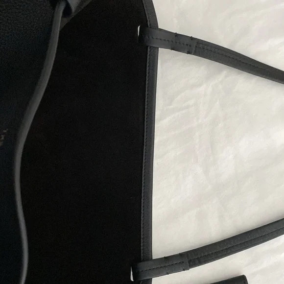 The Row - Picture 9 of 16